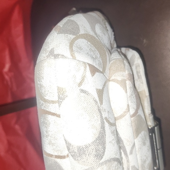 Coach Shimmery Signature Shoulder Bag Nwt - Picture 8 of 15